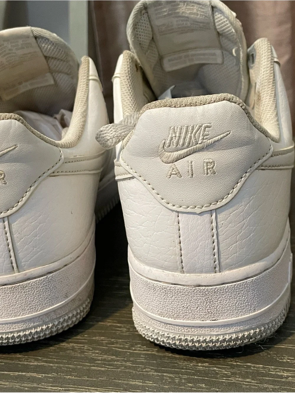 Nike Mens air force 1 White Low-Top Sneakers. size 8.5
